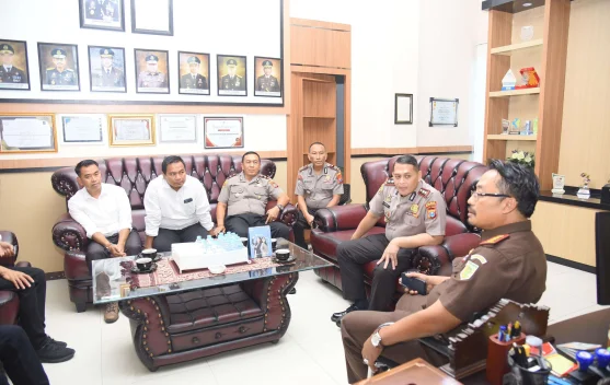 Perkuat Sinergitas, Kapolres Bondowoso Temui Forkopimda