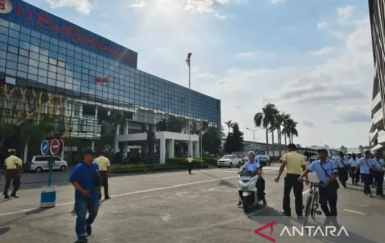 Govt Prepares State-Owned Textile Company after Sritex Bankruptcy