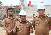 Bangkitkan Sepak Bola Daerah, Syukri-Pantas Tinjau Stadion Horas