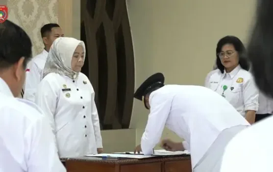 Bupati Nurhidayah Lantik 106 Pejabat Baru di Lingkungan Pemkab Kobar