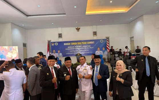 Wabup Tojo Una-Una Hadiri Sertijab Danlanal Palu