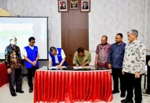 Pemkab Tapteng - Yayasan Habitat Kemanusiaan Indonesia Tandatangani Kesepakatan 
